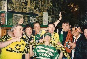 11 Glasgow, 27.09.96, Bairds Bar.jpg